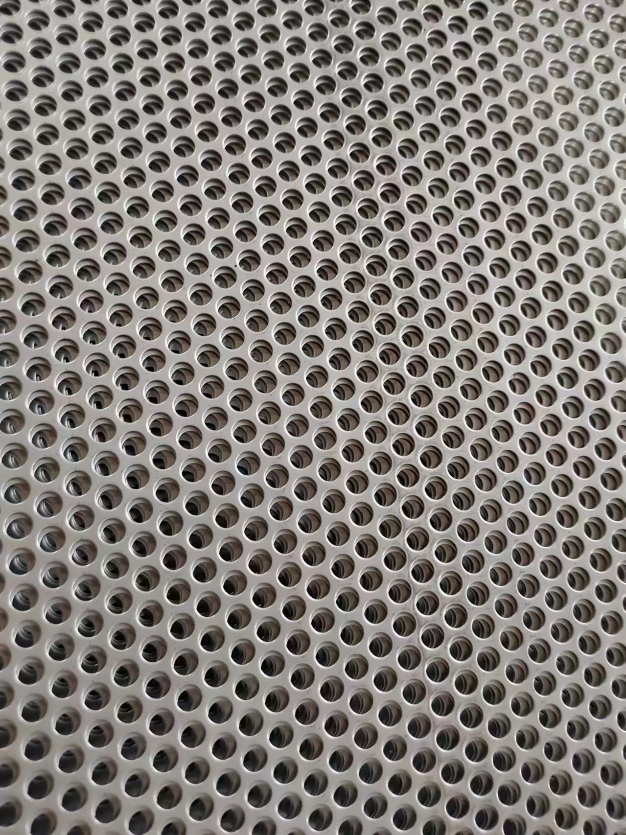 沖孔網(wǎng)設(shè)計(jì)加工廠家，量身定制沖孔板